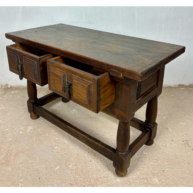 Pair of Early 20th Century Spanish Rustic Oak Side Tables with Drawers, 1900s For Sale - Image 11 of 12