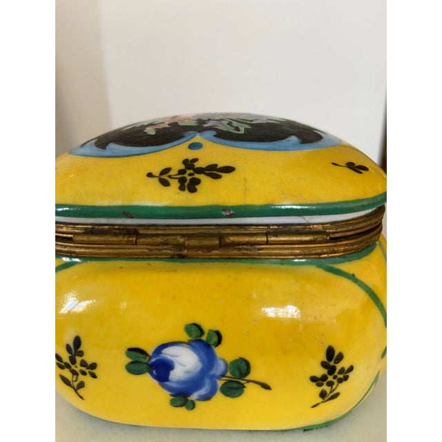 Metal Antique French Handpainted Sevres-Style Porcelain Keepsake Box With Ormolu Clasp For Sale - Image 7 of 9