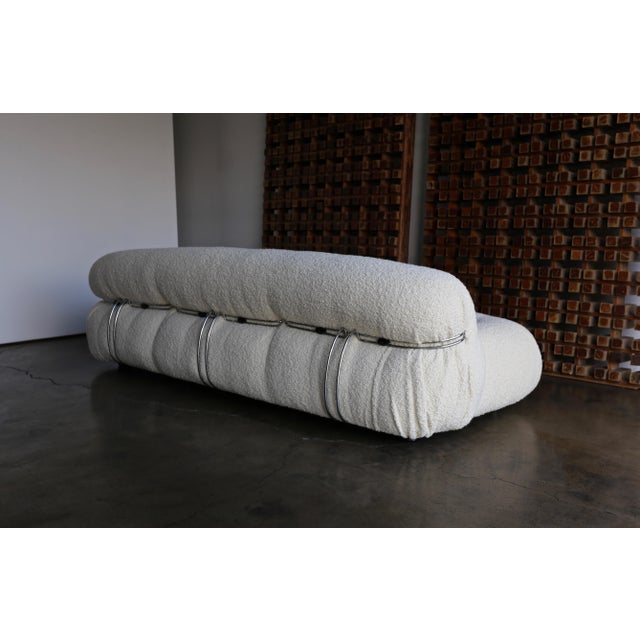 Mid-Century Modern Late 20th Century Afra & Tobia Scarpa Soriana Sofa for Cassina in Bouclé For Sale - Image 3 of 13