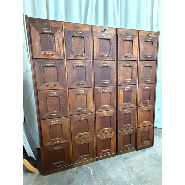 Antique Belgian Oak File Cabinet, 25 Drawers, Hubert Degee-Fabry, c.1920 – Modular 5-Tower Set For Sale - Image 4 of 12