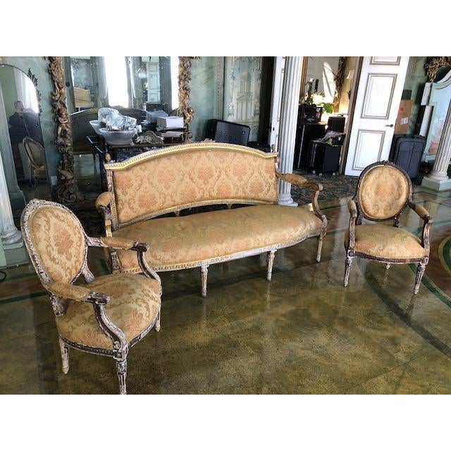 Design & Style Period Influence: The set heavily reflects the Louis XVI style, characterized by neoclassical elements....