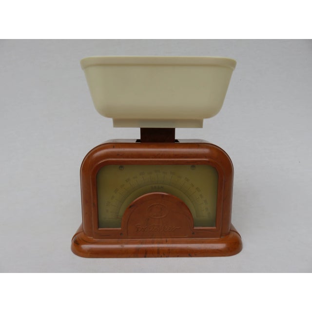 Vintage Bakelite and Celluloid Kitchen Scales from Dr. Oetker, 1930s For Sale - Image 9 of 9