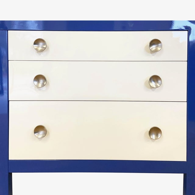 Mid-Century Modern 1940s Norman Bel Geddes Metal Tanker Desk for Simmons For Sale - Image 3 of 9