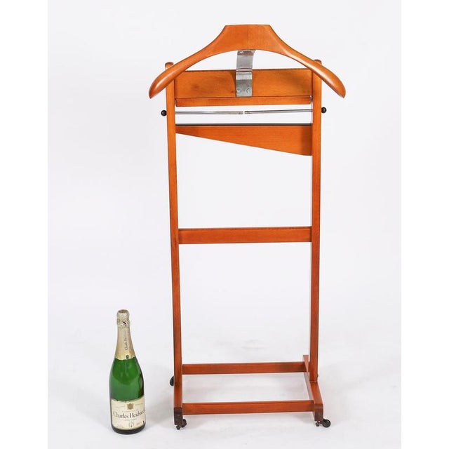 Edwardian Revival Walnut Valet Clothes Stand, 20th Century For Sale - Image 10 of 12