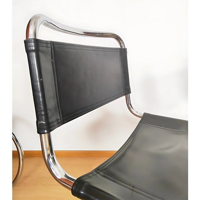 1970s Bauhaus Steel and Leather Chairs, 1970s, Set of 4 For Sale - Image 5 of 6