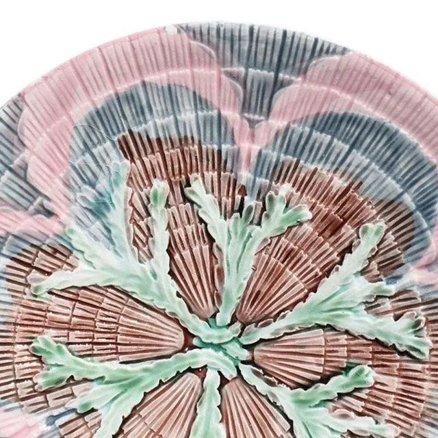 Pink Etruscan Majolica Shell and Seaweed Ceramic Teacup and Saucer Set of 2 For Sale - Image 4 of 6