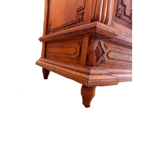 Vintage Mexican Carved Oak Credenza / Sideboard Buffet, 1980s For Sale - Image 11 of 18