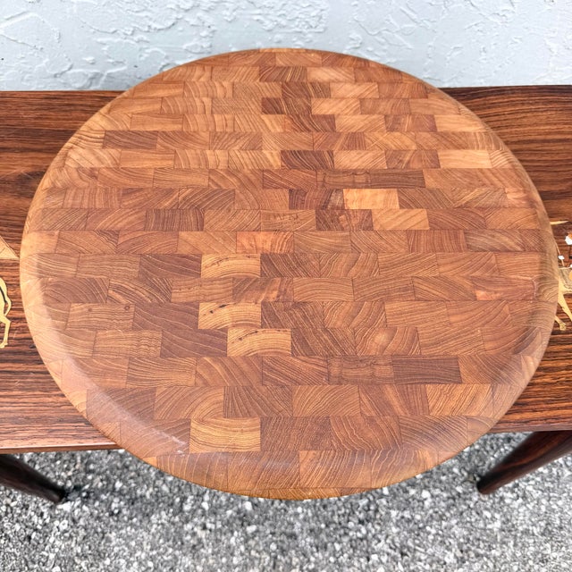 Mid-Century Modern Danish Modern Jens Harald Quistgaard Round Serving Tray/Cutting Board by Dansk International For Sale - Image 3 of 5