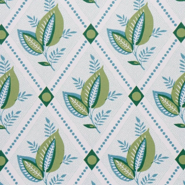 Contemporary Sample - Schumacher Basile Trellis Wallpaper in Leaf & Aqua For Sale - Image 3 of 5