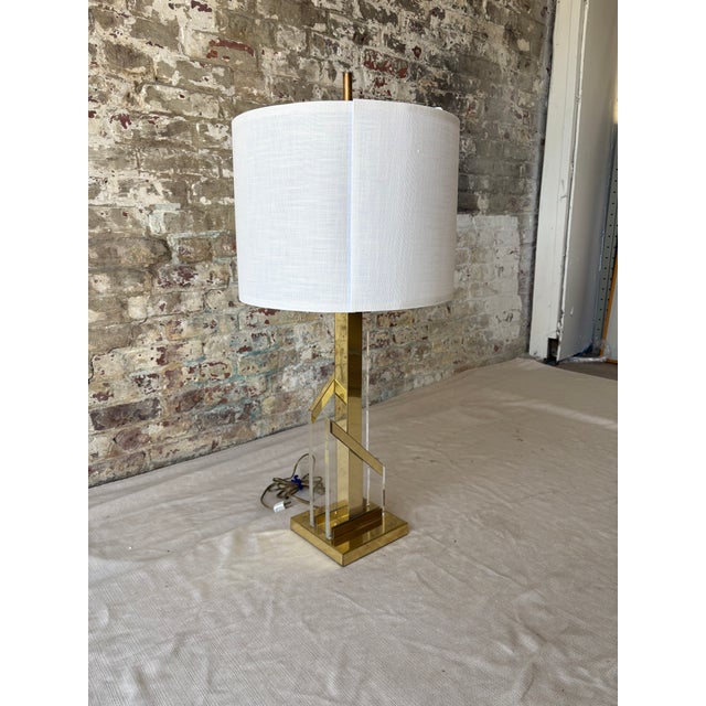 1980s Brass & Acrylic Table Lamp For Sale - Image 4 of 9