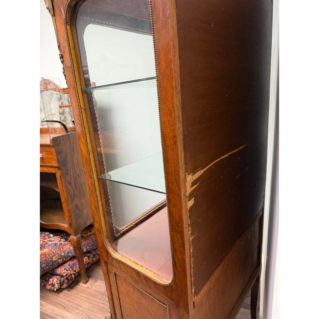Antique French Walnut & Ormolu Mounted Vitrine Display Cabinet With Tufted Fabric Interior For Sale - Image 9 of 10