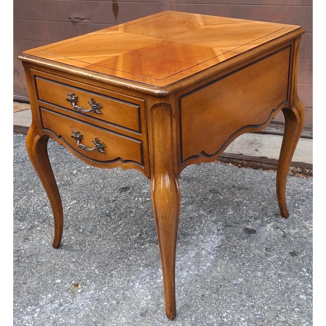 Wood Mid 20th Century Weiman Mid Century Provincial Bookmatched Top Fruitwood Side Table For Sale - Image 7 of 15