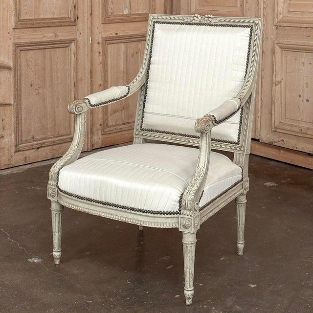 19th Century Louis XVI Painted Salon Armchair ~ Fauteuil For Sale - Image 4 of 17