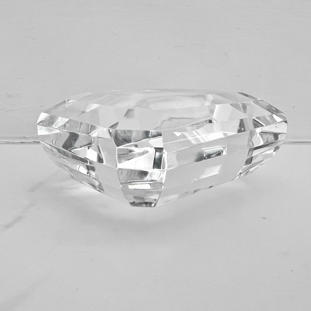 Art Deco Tiffany & Co. Faceted Crystal Paperweight Emerald Cut Signed Vintage Antique For Sale - Image 3 of 12