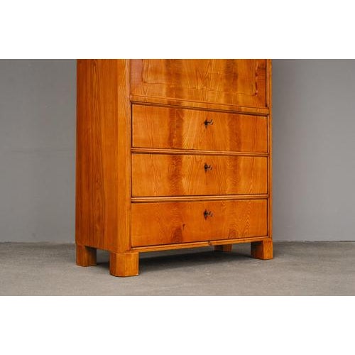 Biedermeier Standing Secretaire in Mahogany For Sale - Image 10 of 18