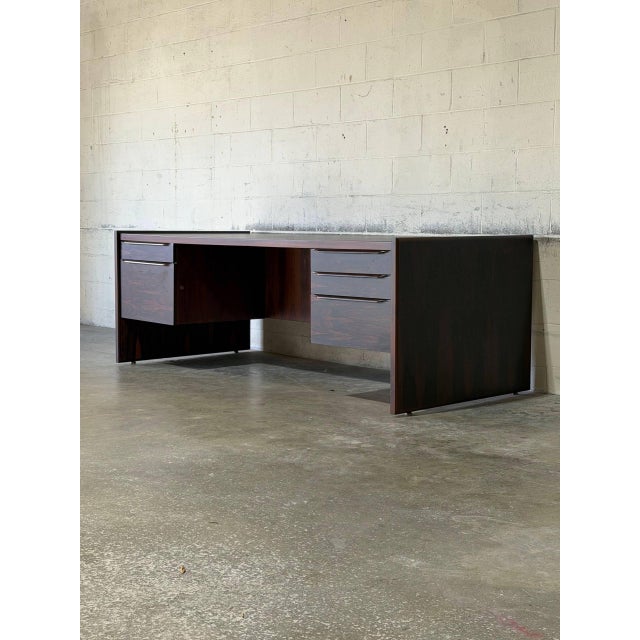 Mid-Century Modern Rosewood Double-Pedestal Executive Desk With 5 Drawers Danish Mid-Century Modern 1970s For Sale - Image 3 of 14