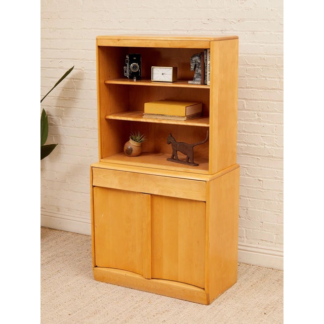 Mid 20th Century Heywood Wakefield Hutch For Sale In Los Angeles - Image 6 of 12