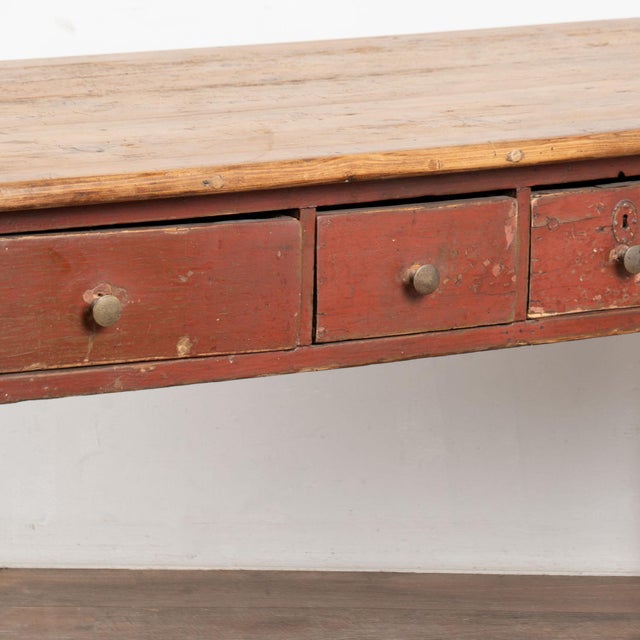 Early 19th Century Swedish Original Red Painted Pine Work Console Table For Sale - Image 12 of 16
