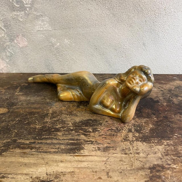 Art Deco Glazed Ceramic Shelf Figure of a Nude Female, 1930s For Sale - Image 12 of 18