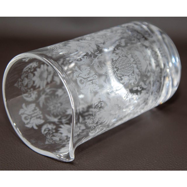 Cocktail Mixing Etched Glass Beaker Barware For Sale - Image 9 of 12