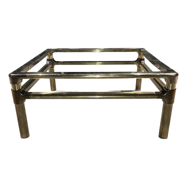 Iconic coffee table base in the manner of Mastercraft in solid brass, a high quality heavy vintage piece manufactured in...
