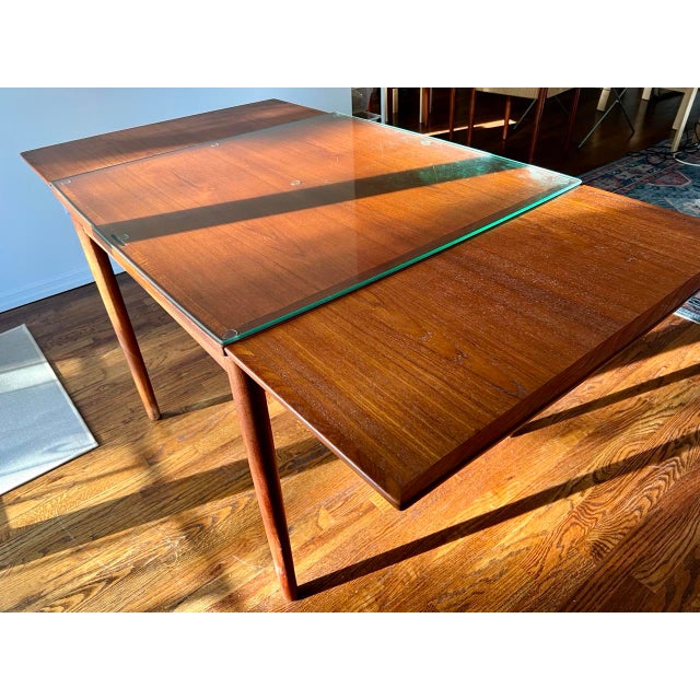 1960s Mid-Century Modern Poul Hundevad for Hundevad & Co. (Hu) Expanding Teak Dining Table and Two Matching Woven Paper Cord Chairs. Made in Denmark. For Sale - Image 5 of 14