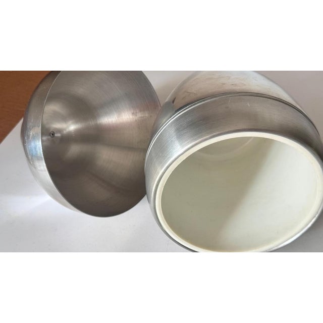 French Pear-Shaped Ice Bucket in Silver Finish, 1970s For Sale - Image 9 of 12