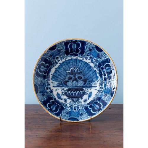 Diameter: 26 cm (each) Height: 4 / 3 cm Some wear to the edges, commensurate with age. Two small chips to the edge of one...