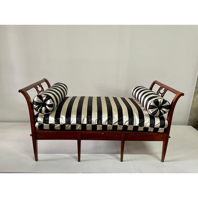 Antique Mahogany Classical Day Bed with Woven Cane Base For Sale - Image 15 of 18