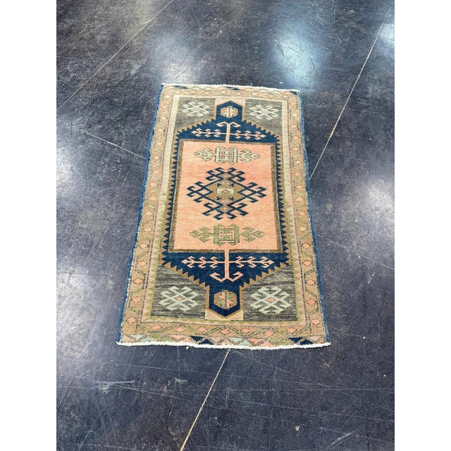 Peach Turkish Mini Rug Oriental Hand Knotted Vintage Rug 1'9" x 3' #17909 For Sale - Image 8 of 8