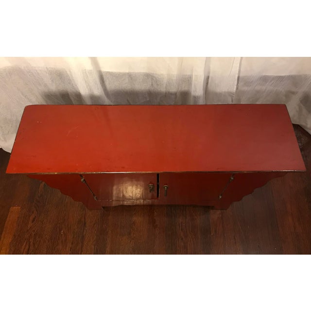Mid 20th Century 20th Century Chinese Medium Sized Cinnabar Lacquered Sideboard Buffet Alter For Sale - Image 5 of 11