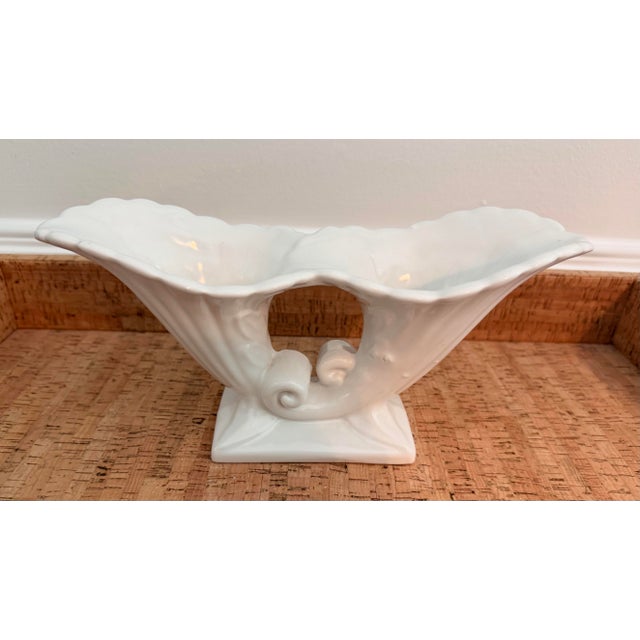 White Vintage Abingdon Pottery Double Cornucopia Console Vase, Circa 1934–1950 For Sale - Image 8 of 10