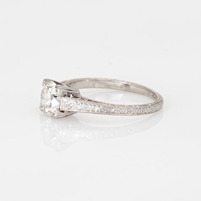 1920s Vintage Art Deco 0.89ct Diamond Ring Size 5.75 Platinum Engagement Bridal Jewelry For Sale - Image 5 of 7