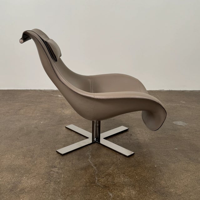 Contemporary B & B Italia Mart Swivel Armchair For Sale - Image 3 of 7