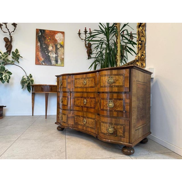 Baroque Baroque Chest of Drawers in Fruitwood Marquetry and Walnut For Sale - Image 3 of 18