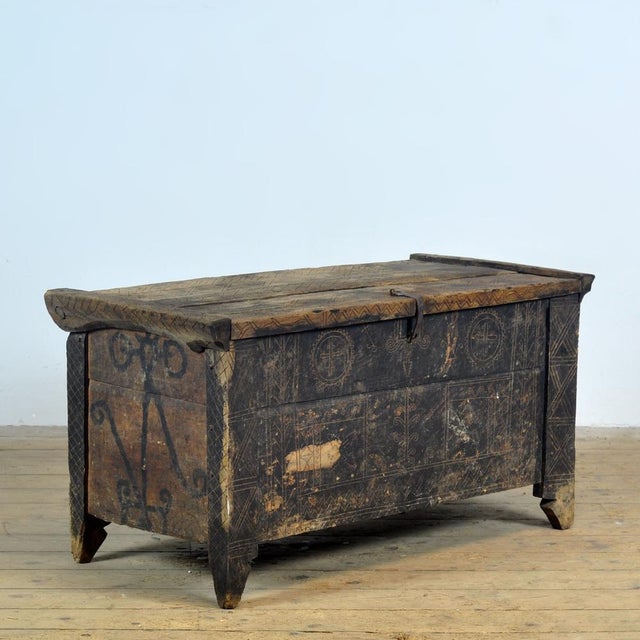 Antique Shepherd's Chest, 1820s For Sale - Image 3 of 18