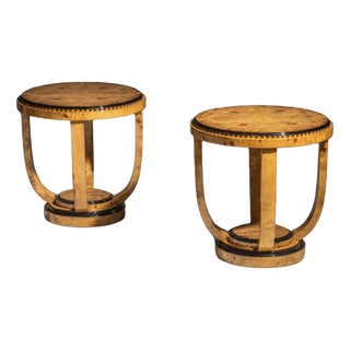 Art Deco Tables in Burl Walnut Veneer and Black Lacquer, 1920s, Set of 2 For Sale