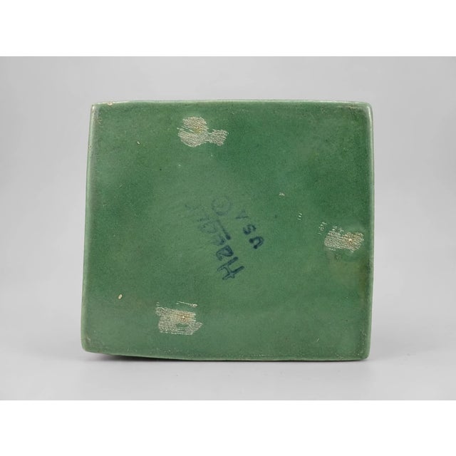 Mid-Century Modern Vintage Haeger Usa Green Square Flared Pedestal Pottery Vase Planter For Sale - Image 3 of 5