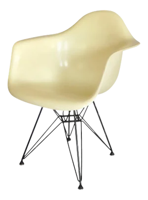 Big Biscuit Eames Zenith Ivory Dar Fiberglass Eiffel Tower Base Chair