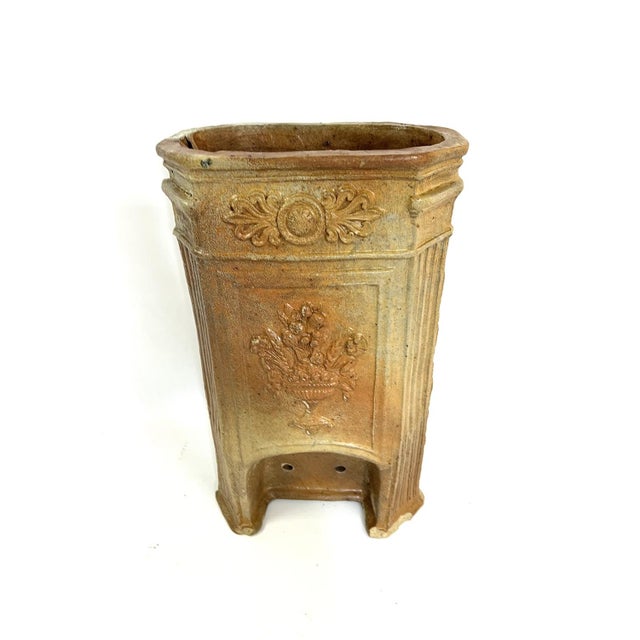Superb 19th century terracotta water fountain, decorated with a refined decoration of flowers, fruits and ears of wheat,...