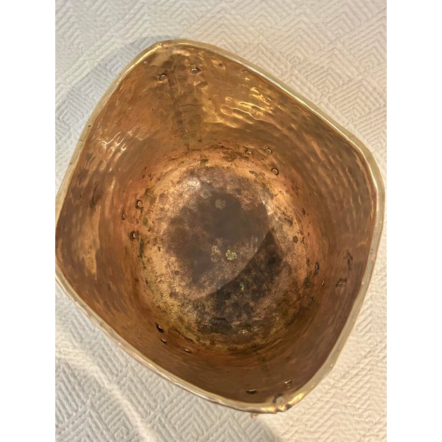 Vintage Hammered Brass Cache Pot With Lions Head Rings and Four Feet For Sale In New Orleans - Image 6 of 7