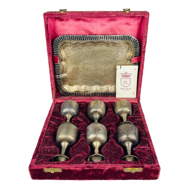 Antique English Silver Plated Glasses and Tray, 1890s, Set of 8 For Sale