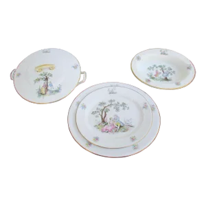 Royal Worcester Watteau Pattern Service Pieces -A Group of 5
