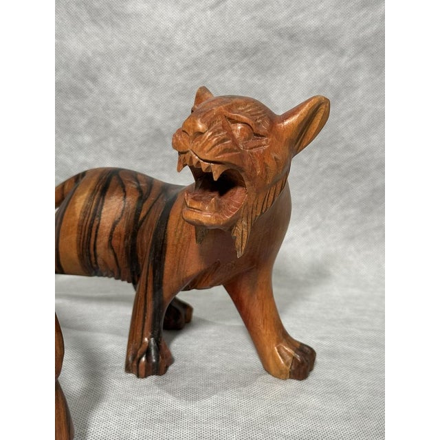 Mid-Century Modern Hand-Carved Wooden Tigers, 1970s, Set of 2 For Sale - Image 3 of 13
