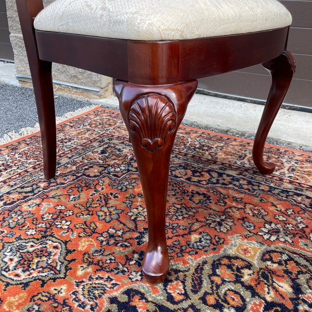 Thomasville 1990s Thomasville Queen Anne Solid Cherry Dining Chairs With Shell Carvings - A Pair For Sale - Image 4 of 12
