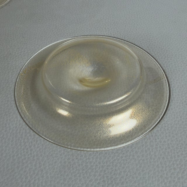 Submerged Gilded Sacred Chalice and Saucer in Murano Glass from Seguso Vetri D'Arte, 1970s, Set of 2 For Sale - Image 10 of 14