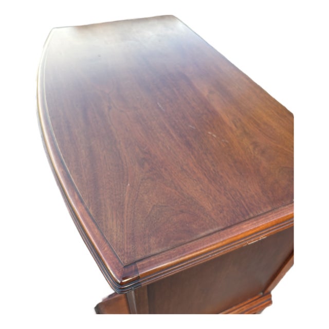 Georgian Style Mahogany Chest on Chest with Original Hardware along with Wood Drawer Slides . Bowfront Drawers with Fluted...