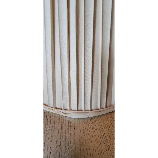 1960's Hollywood Regency Chinoiserie Stamped Brass Table Lamp For Sale - Image 12 of 12