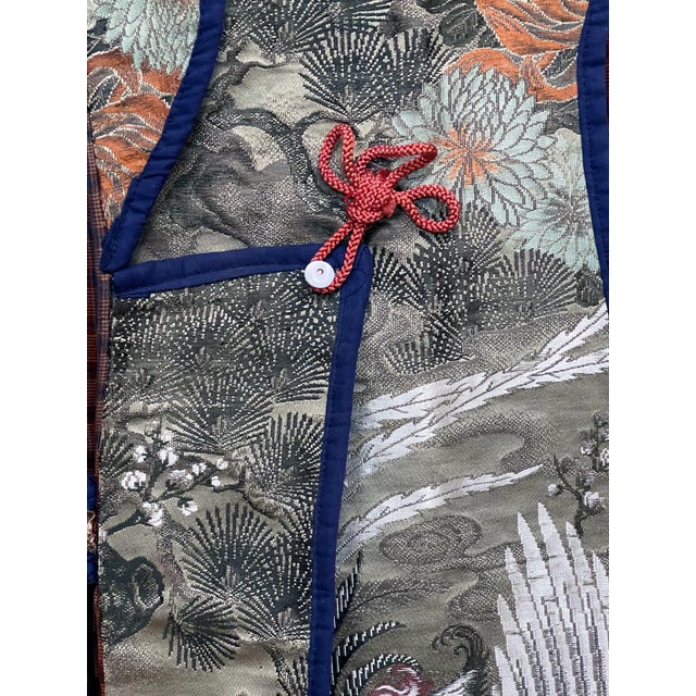 Japanese Ceremonial Brocade Jinbaori Vest Jacket For Sale - Image 16 of 18