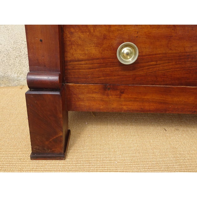 Chest of Drawers in Walnut, 1820s For Sale - Image 11 of 18